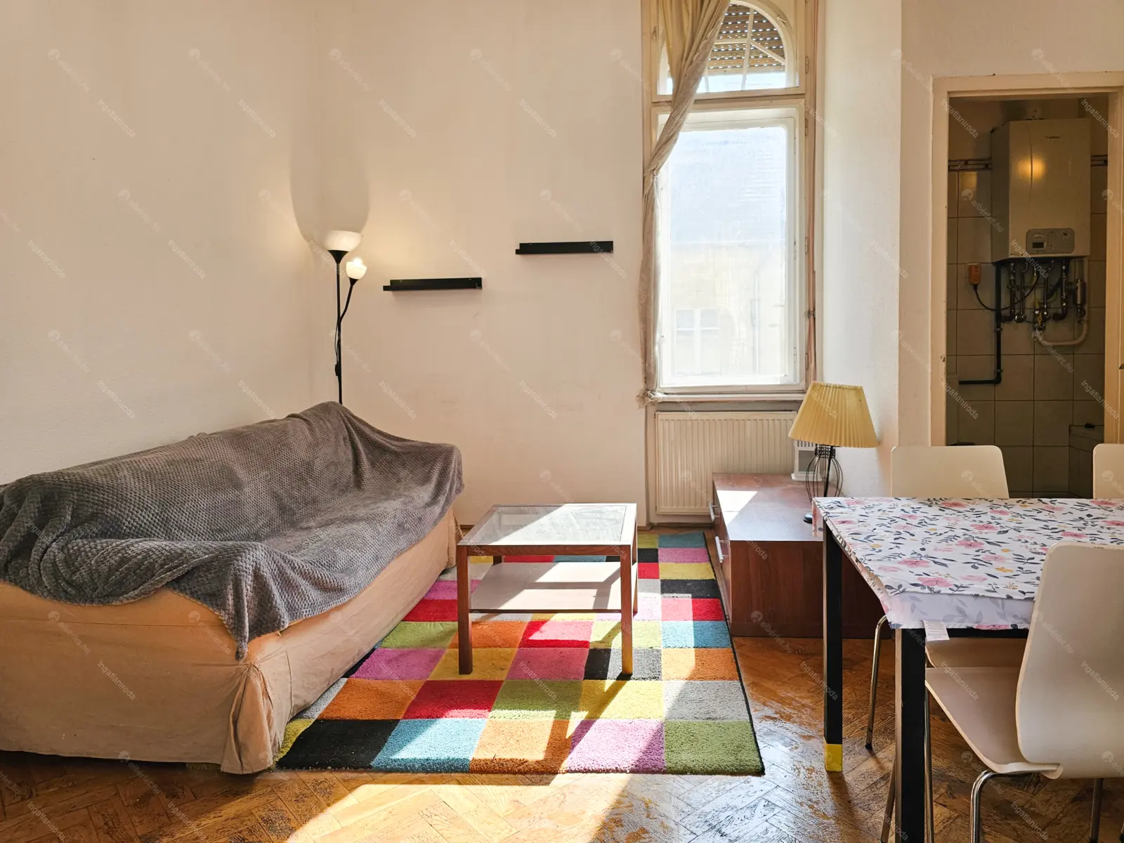 Kiadó albérlet 200000 Ft/hó áron: Budapest, VII. kerület  Dózsa György út. Mérete: 42 nm, 2 szobás | Alberlet.hu - 6669314