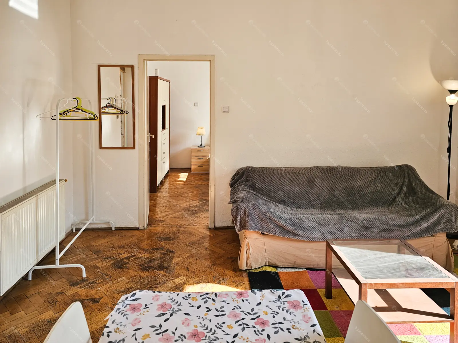 Kiadó albérlet 200000 Ft/hó áron: Budapest, VII. kerület  Dózsa György út. Mérete: 42 nm, 2 szobás | Alberlet.hu - 6669324