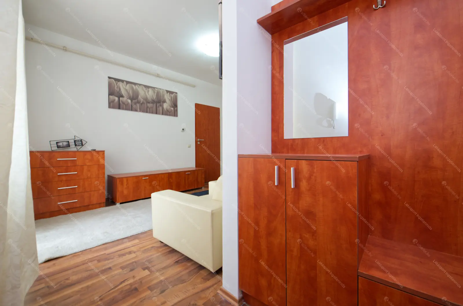 Kiadó albérlet 250000 Ft/hó áron: Budapest, VII. kerület  Dózsa György út. Mérete: 45 nm, 2 szobás | Alberlet.hu - 6657435