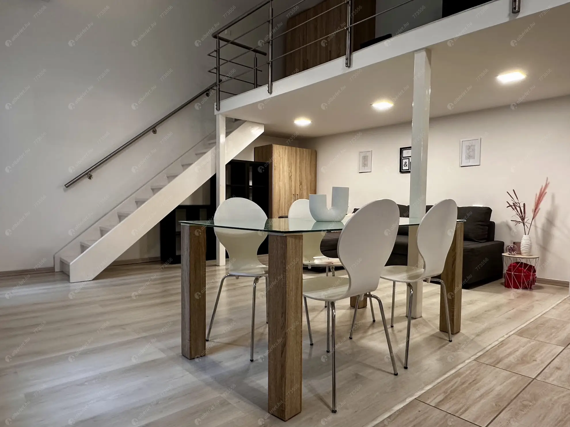 Kiadó albérlet 250000 Ft/hó áron: Budapest, VII. kerület   Erzsébet körút . Mérete: 36 nm, 1 szobás | Alberlet.hu - 6633159