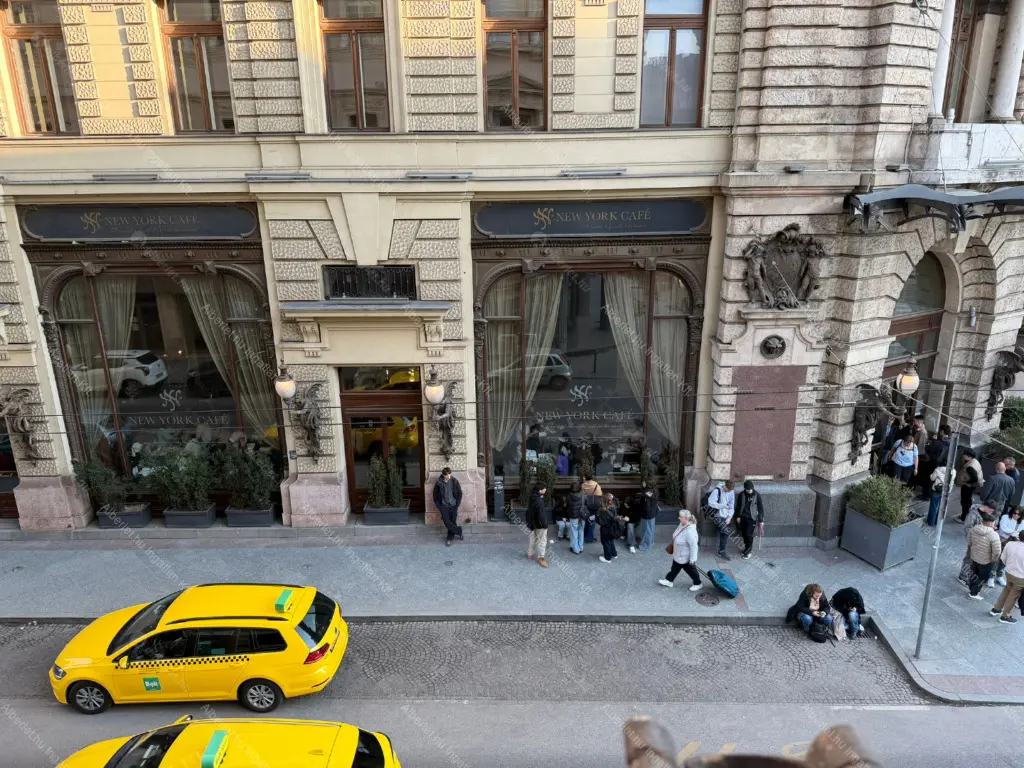 Kiadó albérlet 626000 Ft/hó áron: Budapest, VII. kerület  Erzsébet körút. Mérete: 150 nm, 4 szobás | Alberlet.hu - 6670990