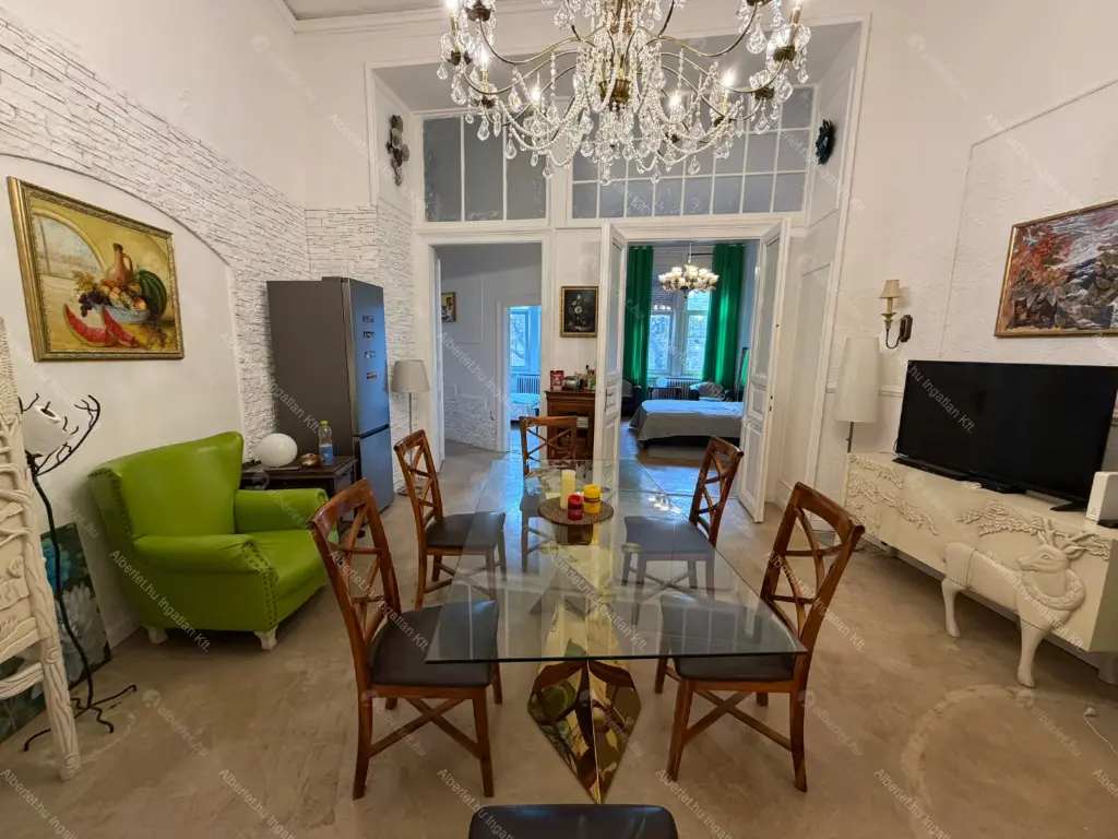 Kiadó albérlet 626000 Ft/hó áron: Budapest, VII. kerület  Erzsébet körút. Mérete: 150 nm, 4 szobás | Alberlet.hu - 6670999