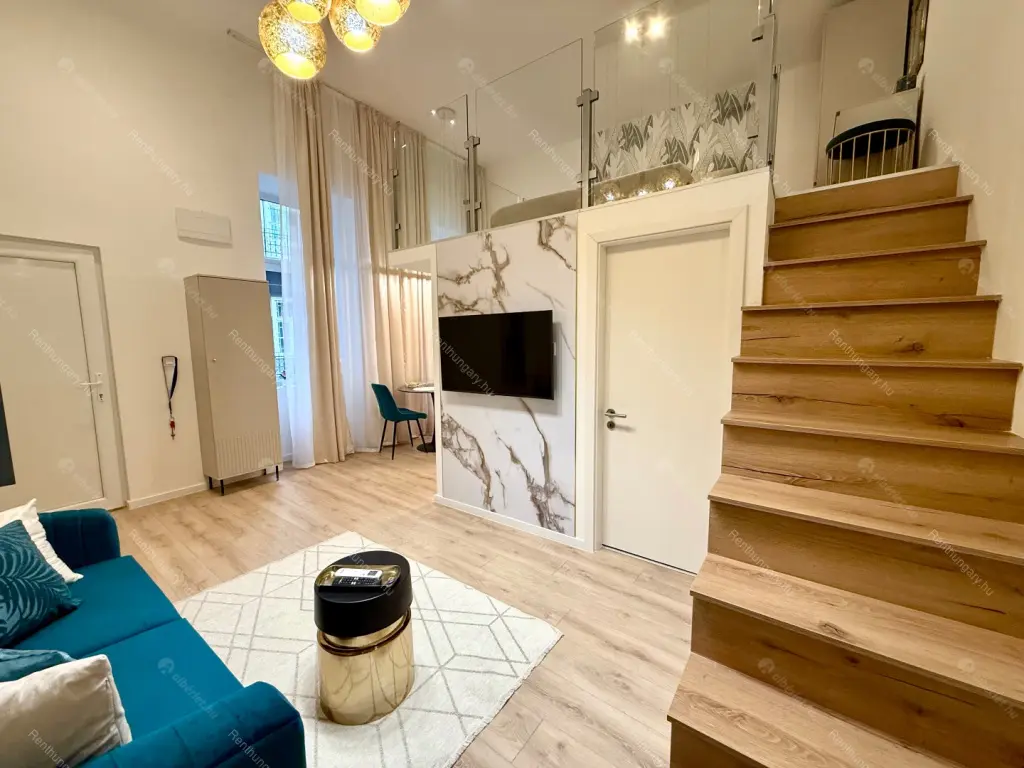 Kiadó albérlet 250000 Ft/hó áron: Budapest, VII. kerület  Erzsébet körút. Mérete: 29 nm, 1 szobás | Alberlet.hu - 6654319