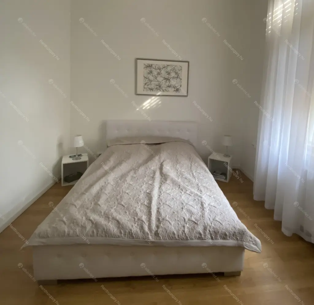 Kiadó albérlet 350000 Ft/hó áron: Budapest, VII. kerület  Erzsébet körút. Mérete: 50 nm, 2 szobás | Alberlet.hu - 6675410