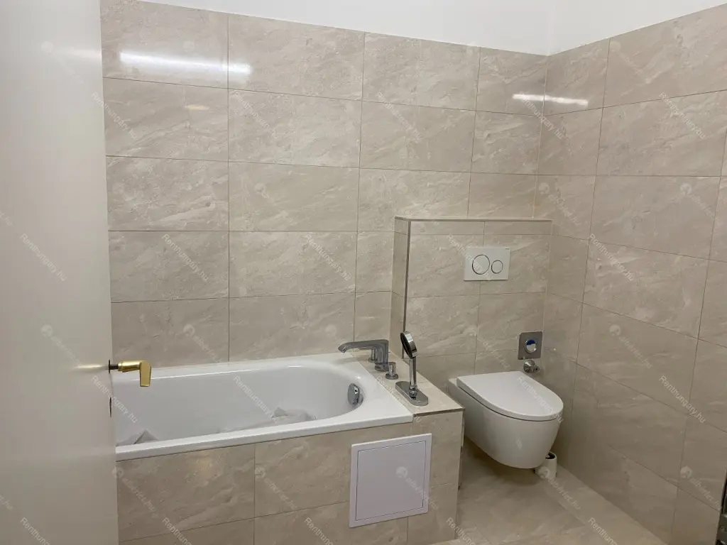 Kiadó albérlet 350000 Ft/hó áron: Budapest, VII. kerület  Erzsébet körút. Mérete: 50 nm, 2 szobás | Alberlet.hu - 6675413