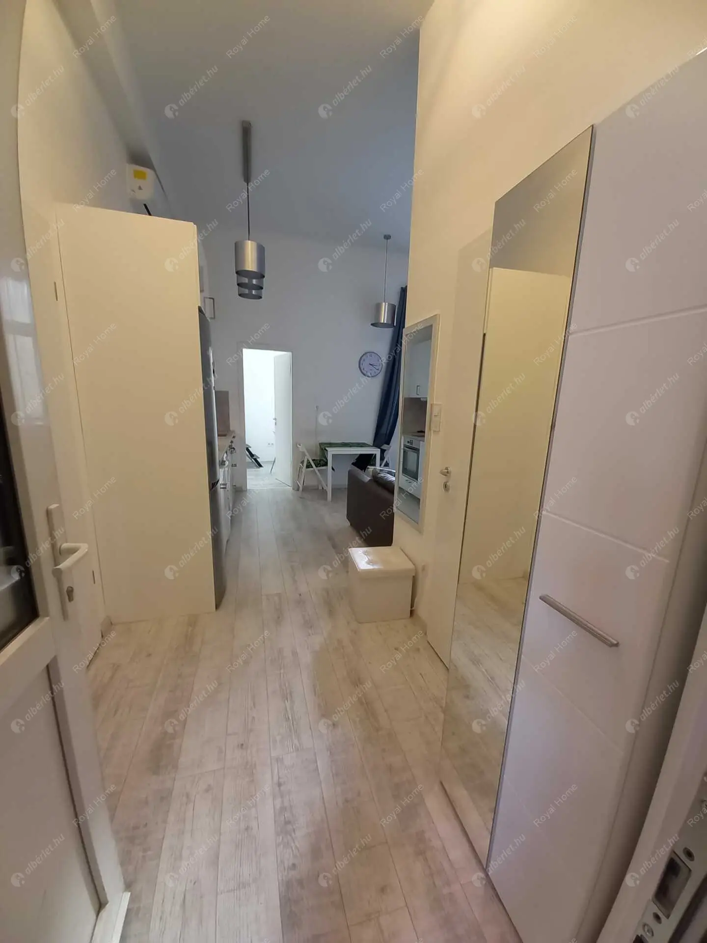Kiadó albérlet 260000 Ft/hó áron: Budapest, VII. kerület  Erzsébet körút. Mérete: 55 nm, 1 szobás | Alberlet.hu - 6455607