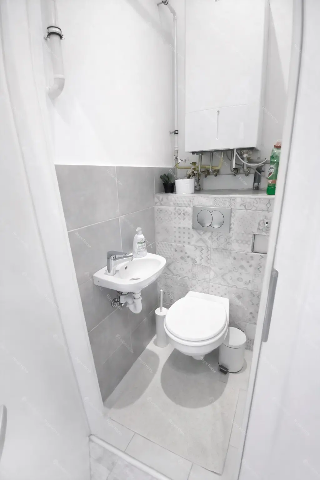 Kiadó albérlet 260000 Ft/hó áron: Budapest, VII. kerület  Erzsébet körút. Mérete: 55 nm, 1 szobás | Alberlet.hu - 6704768