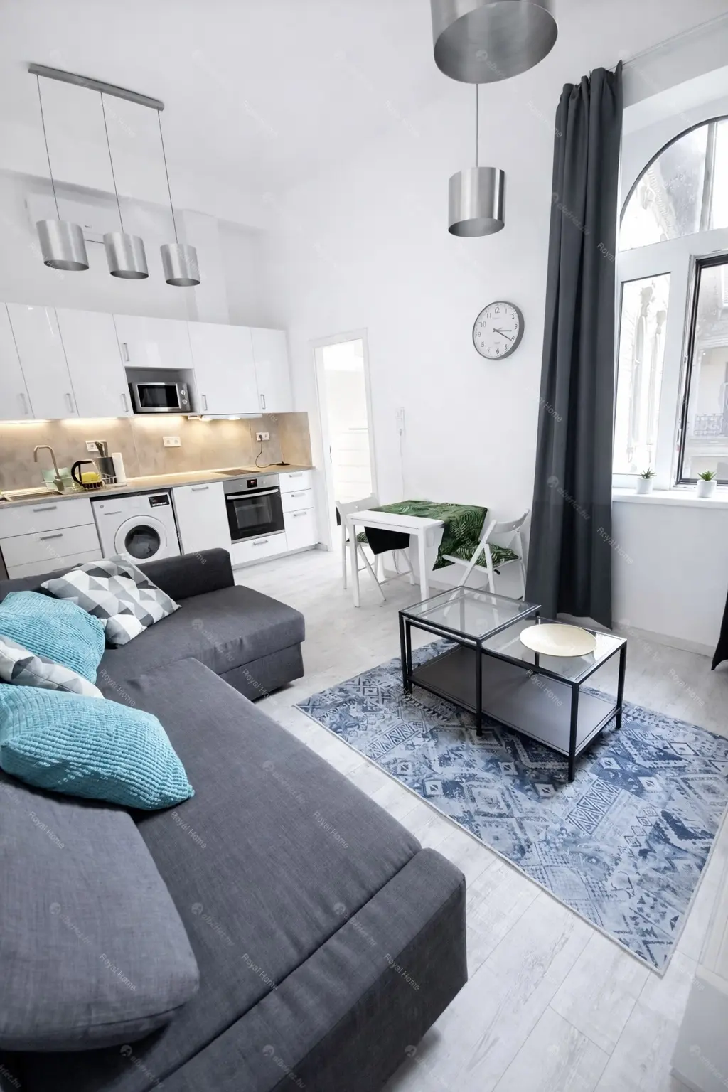 Kiadó albérlet 260000 Ft/hó áron: Budapest, VII. kerület  Erzsébet körút. Mérete: 55 nm, 1 szobás | Alberlet.hu - 6704771