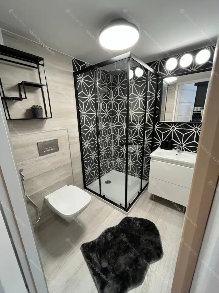 Kiadó albérlet 214000 Ft/hó áron: Budapest, VII. kerület  Garay utca. Mérete: 21 nm, 1 szobás | Alberlet.hu - 6678443