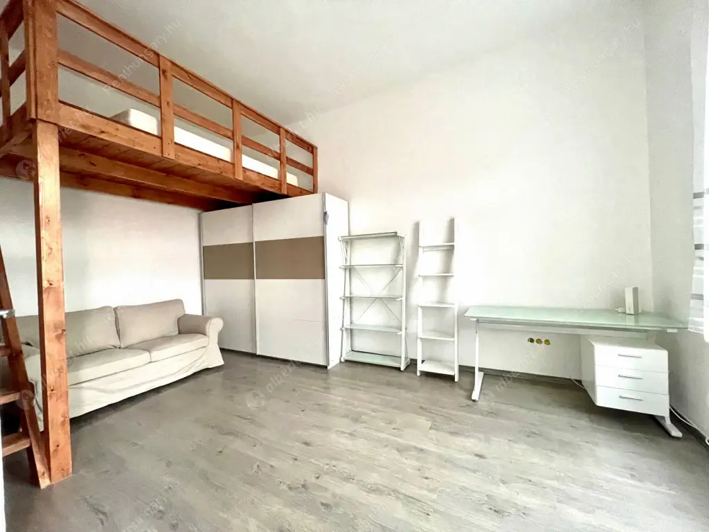 Kiadó albérlet 185000 Ft/hó áron: Budapest, VII. kerület  Garay utca. Mérete: 29 nm, 1 szobás | Alberlet.hu - 6608636