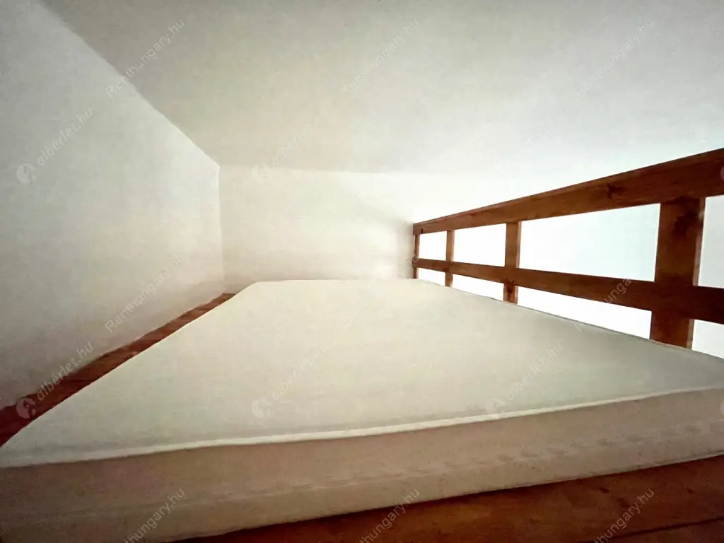 Kiadó albérlet 185000 Ft/hó áron: Budapest, VII. kerület  Garay utca. Mérete: 29 nm, 1 szobás | Alberlet.hu - 6608643