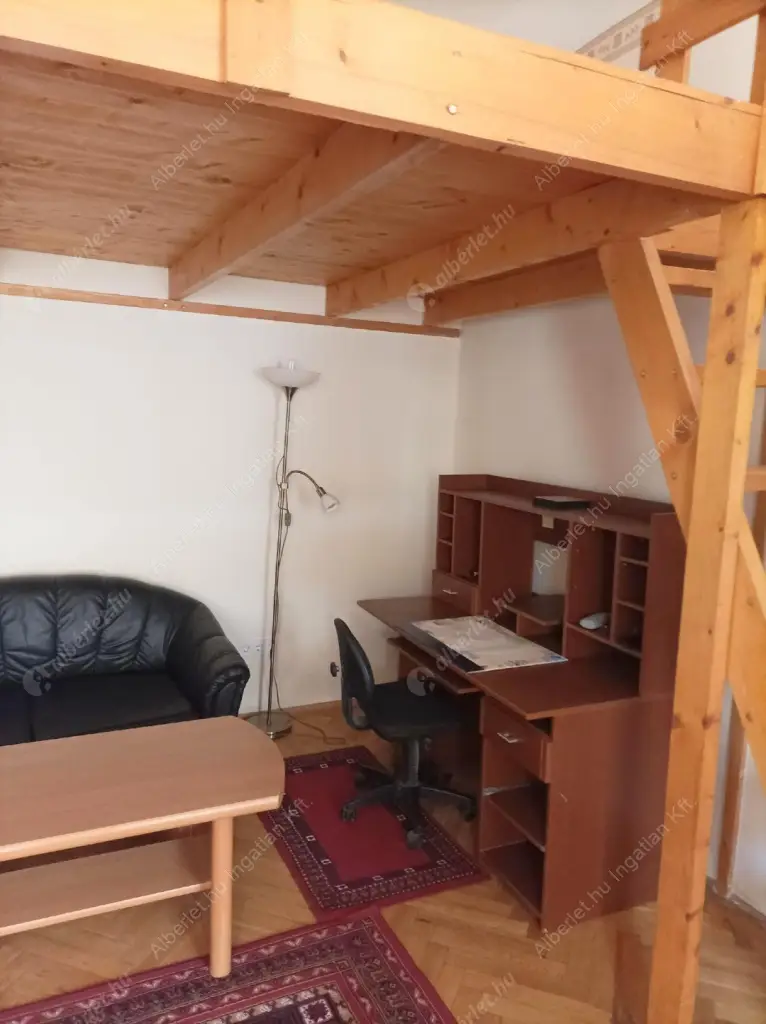 Kiadó albérlet 185000 Ft/hó áron: Budapest, VII. kerület  Garay utca. Mérete: 32 nm, 1 szobás | Alberlet.hu - 6618732