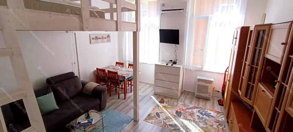 Kiadó albérlet 230000 Ft/hó áron: Budapest, VII. kerület  Garay utca. Mérete: 32 nm, 1 szobás | Alberlet.hu - 6679943