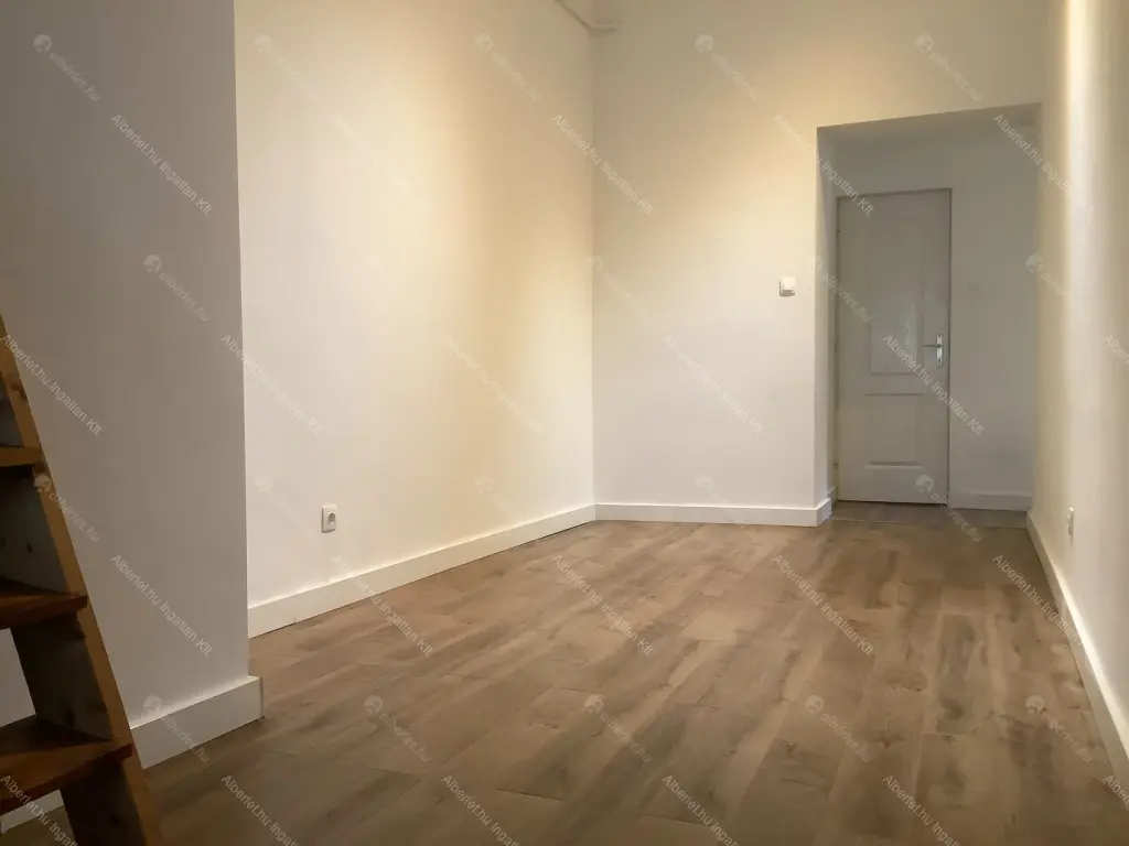 Kiadó albérlet 200000 Ft/hó áron: Budapest, VII. kerület  Garay utca. Mérete: 33 nm, 1 szobás | Alberlet.hu - 6704091