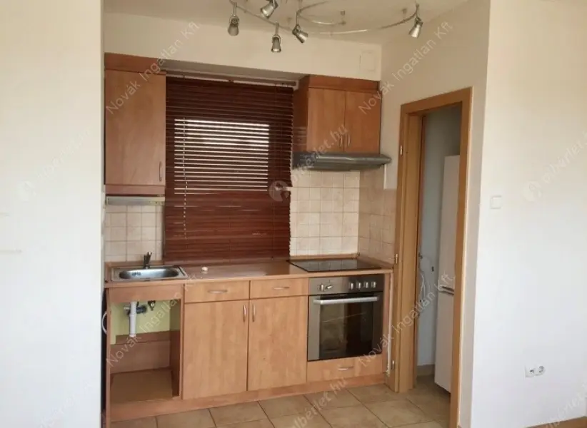 Kiadó albérlet 180000 Ft/hó áron: Budapest, VII. kerület  Garay utca. Mérete: 37 nm, 1 szobás | Alberlet.hu - 6574259