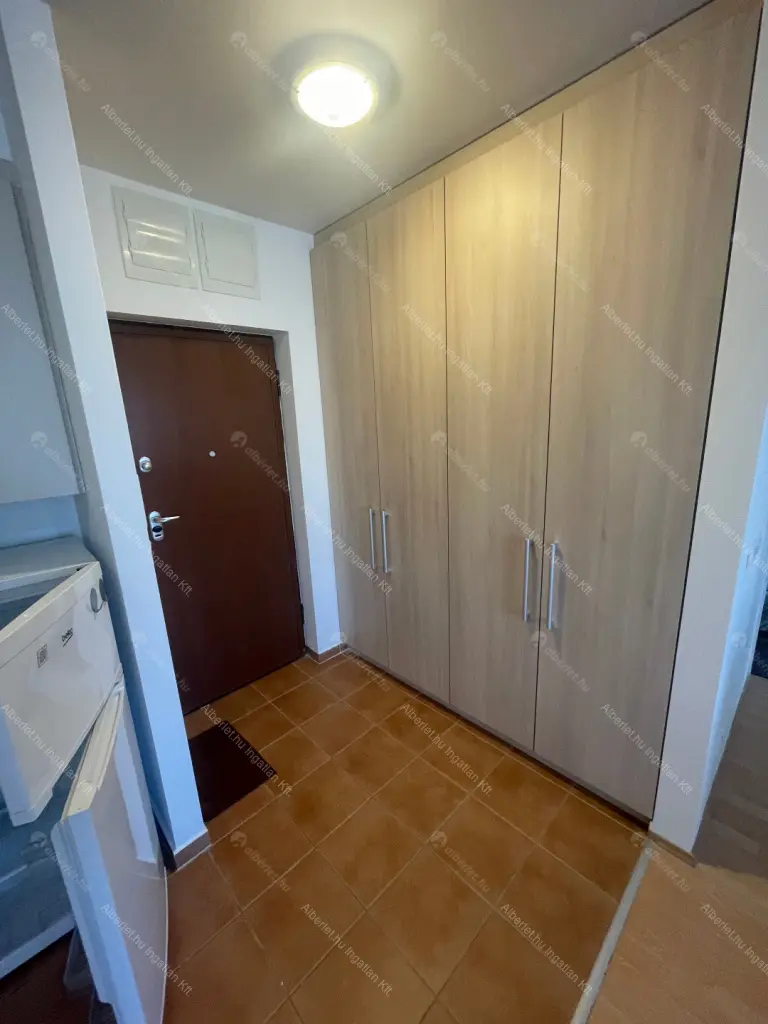 Kiadó albérlet 390000 Ft/hó áron: Budapest, VII. kerület  Garay utca. Mérete: 66 nm, 3 szobás | Alberlet.hu - 6636014