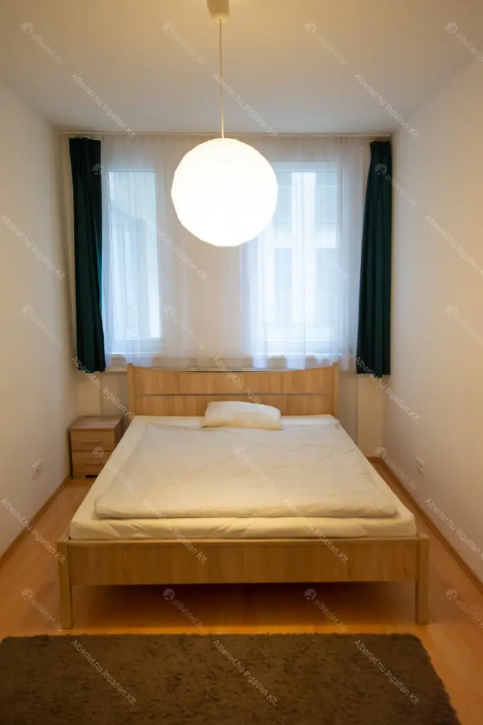 Kiadó albérlet 390000 Ft/hó áron: Budapest, VII. kerület  Garay utca. Mérete: 66 nm, 3 szobás | Alberlet.hu - 6636015