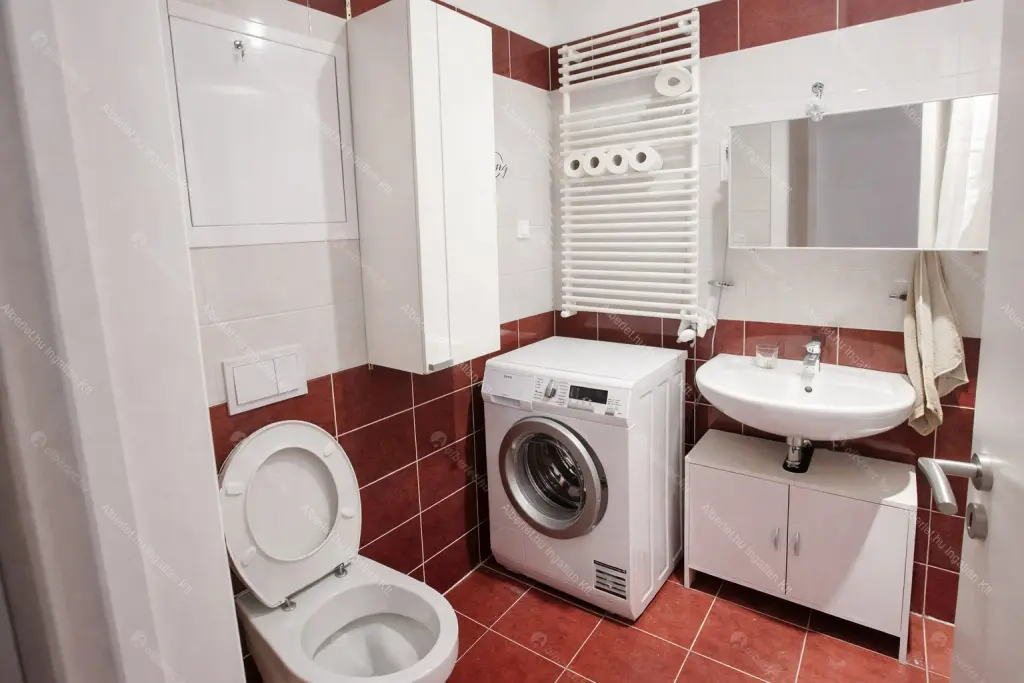 Kiadó albérlet 340000 Ft/hó áron: Budapest, VII. kerület  Garay utca. Mérete: 66 nm, 3 szobás | Alberlet.hu - 6696017