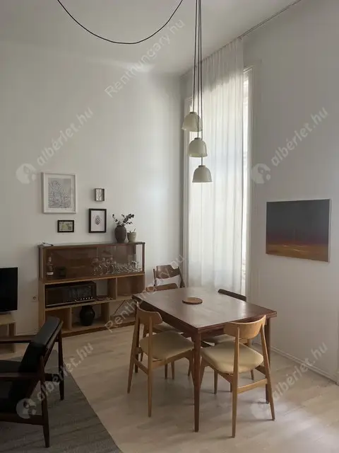 Kiadó albérlet 360000 Ft/hó áron: Budapest, VII. kerület  Hársfa utca. Mérete: 68 nm, 2 szobás | Alberlet.hu - 6526918