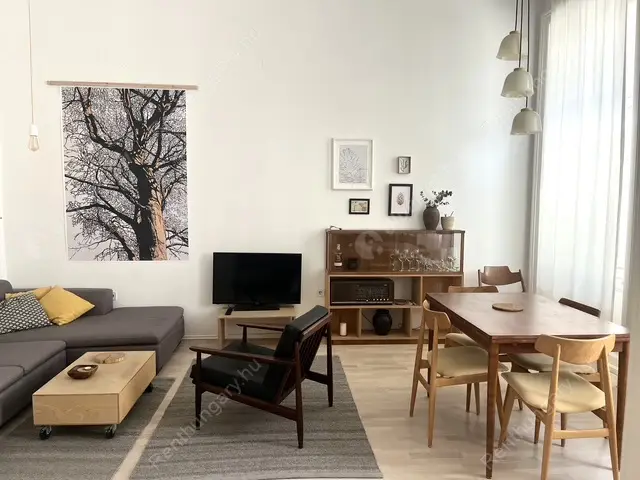 Kiadó albérlet 360000 Ft/hó áron: Budapest, VII. kerület  Hársfa utca. Mérete: 68 nm, 2 szobás | Alberlet.hu - 6526923