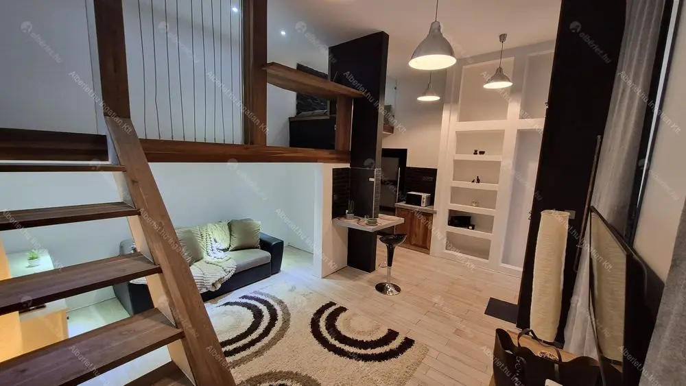 Kiadó albérlet 220000 Ft/hó áron: Budapest, VII. kerület  Hernád utca. Mérete: 42 nm, 1 szobás | Alberlet.hu - 6673911