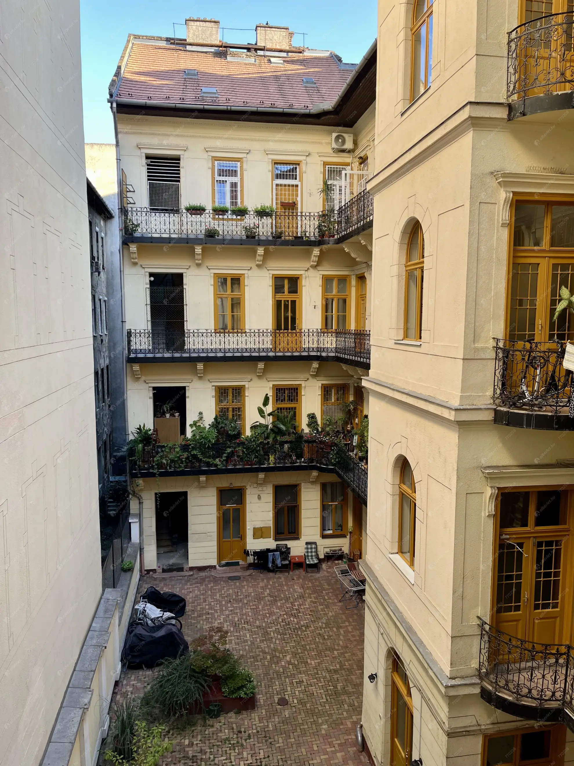 Kiadó albérlet 350000 Ft/hó áron: Budapest, VII. kerület  Hernád utca. Mérete: 81 nm, 3 szobás | Alberlet.hu - 6568772