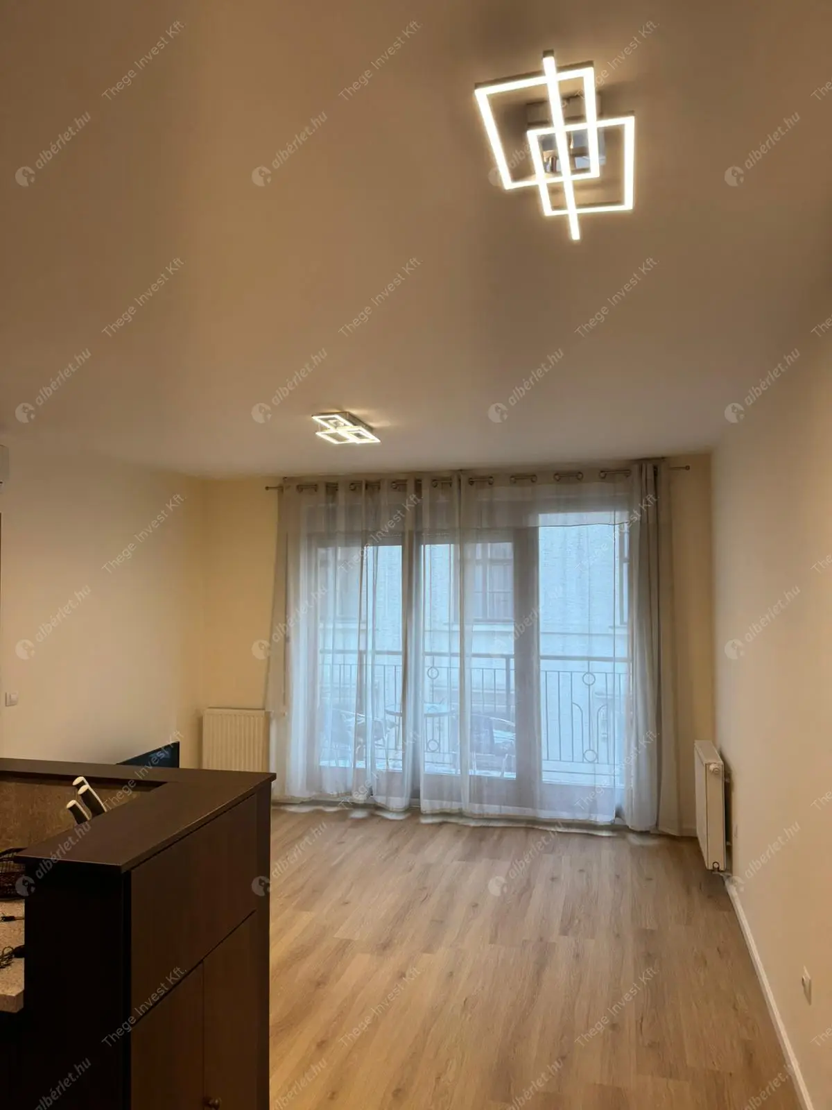 Kiadó albérlet 275000 Ft/hó áron: Budapest, VII. kerület  Holló utca. Mérete: 42 nm, 2 szobás | Alberlet.hu - 6623058
