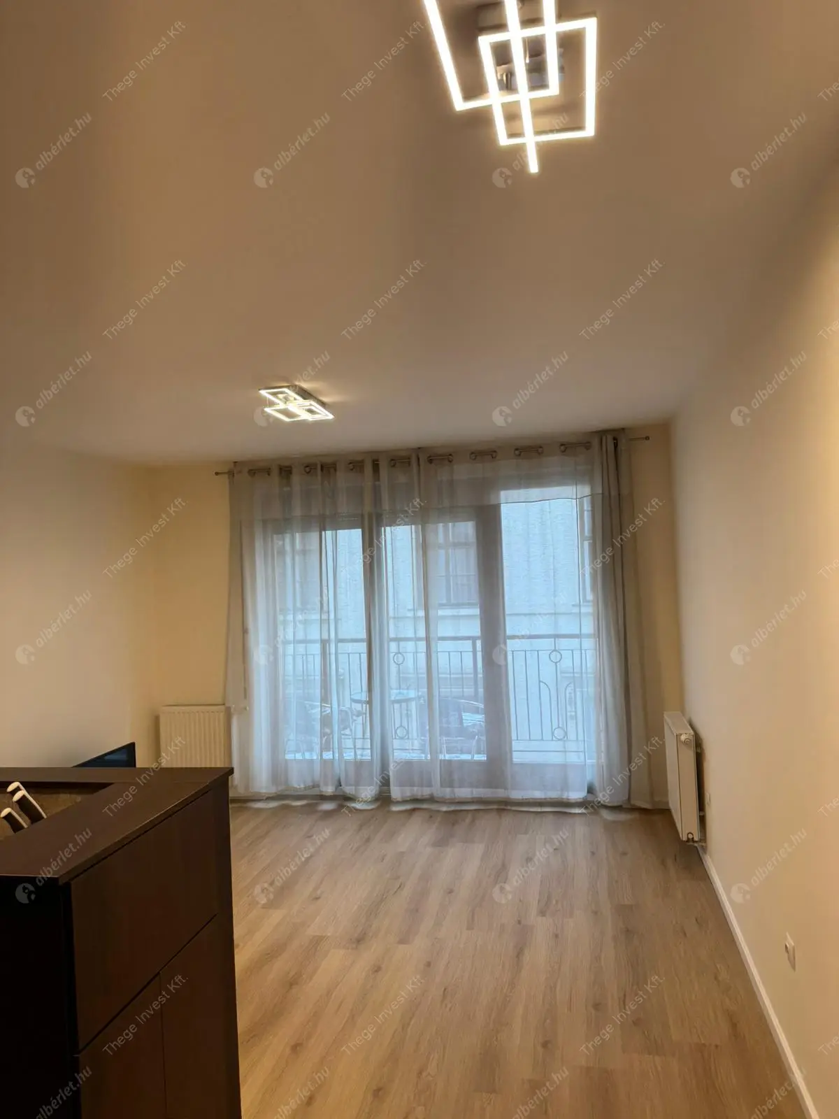 Kiadó albérlet 275000 Ft/hó áron: Budapest, VII. kerület  Holló utca. Mérete: 42 nm, 2 szobás | Alberlet.hu - 6623059