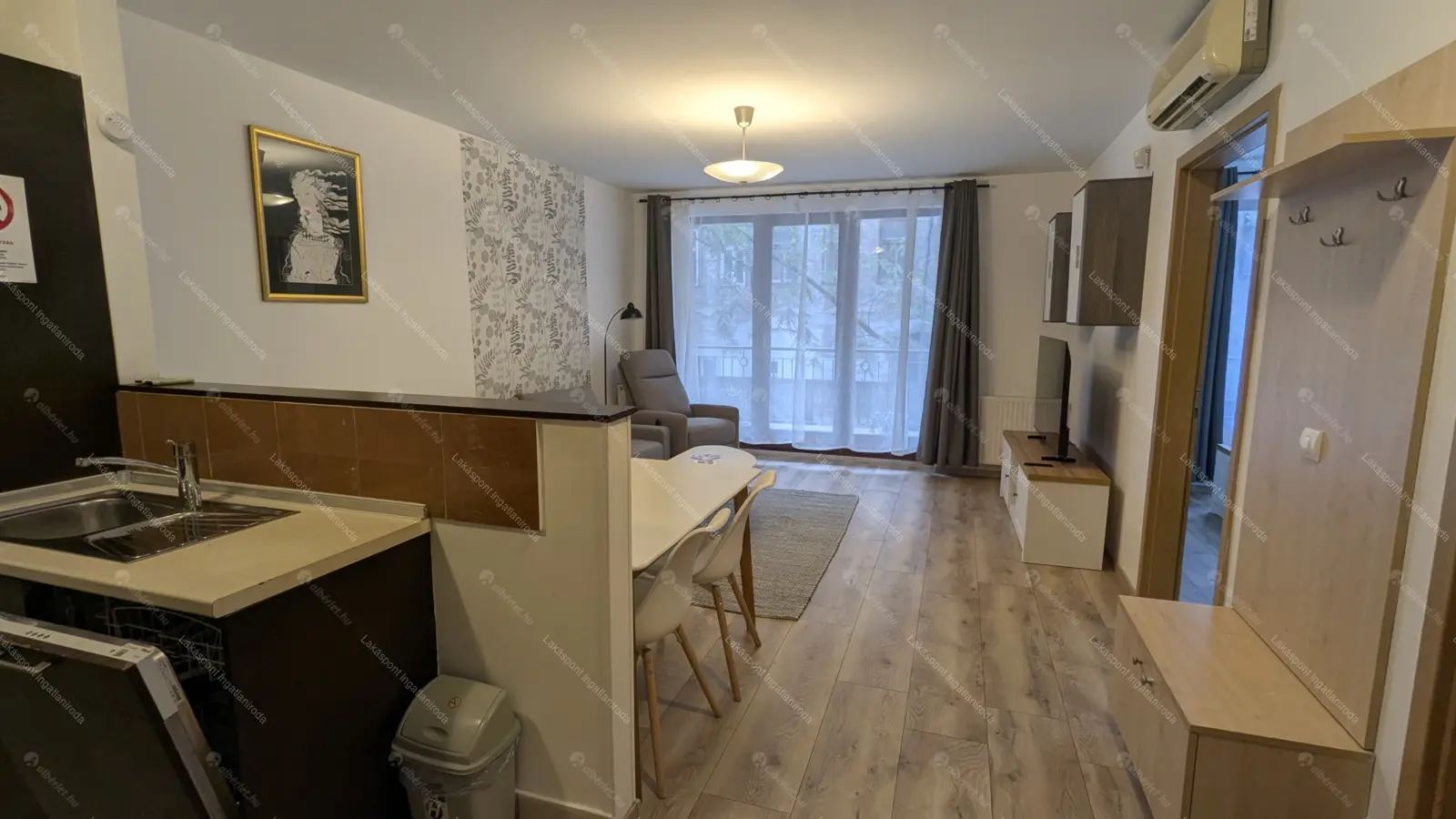 Kiadó albérlet 280000 Ft/hó áron: Budapest, VII. kerület  Holló utca. Mérete: 50 nm, 2 szobás | Alberlet.hu - 6694359