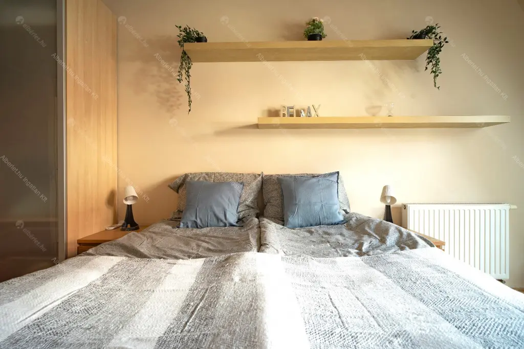 Kiadó albérlet 315000 Ft/hó áron: Budapest, VII. kerület  Holló utca. Mérete: 56 nm, 2 szobás | Alberlet.hu - 6640728