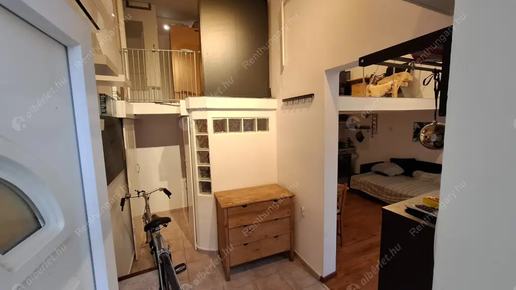 Kiadó albérlet 320000 Ft/hó áron: Budapest, VII. kerület  Holló utca. Mérete: 65 nm, 2 szobás | Alberlet.hu - 6606441