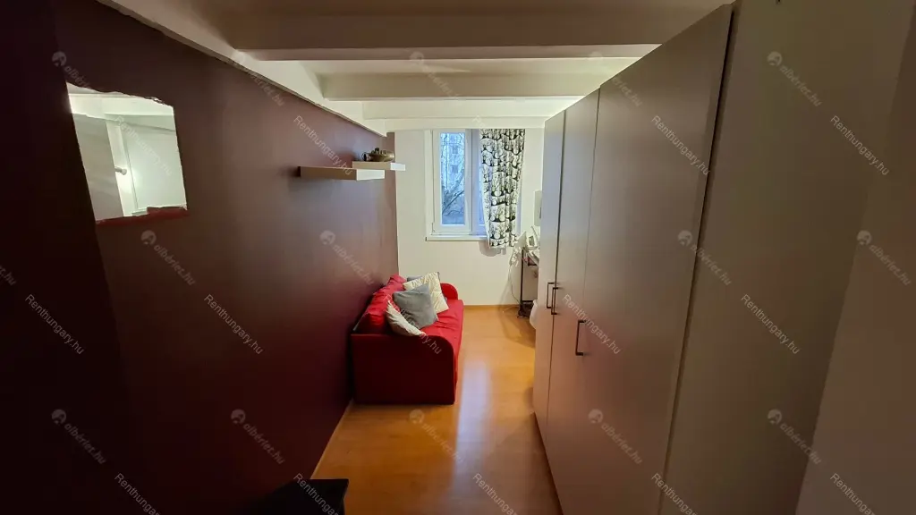 Kiadó albérlet 250000 Ft/hó áron: Budapest, VII. kerület  Holló utca. Mérete: 65 nm, 2 szobás | Alberlet.hu - 6645161