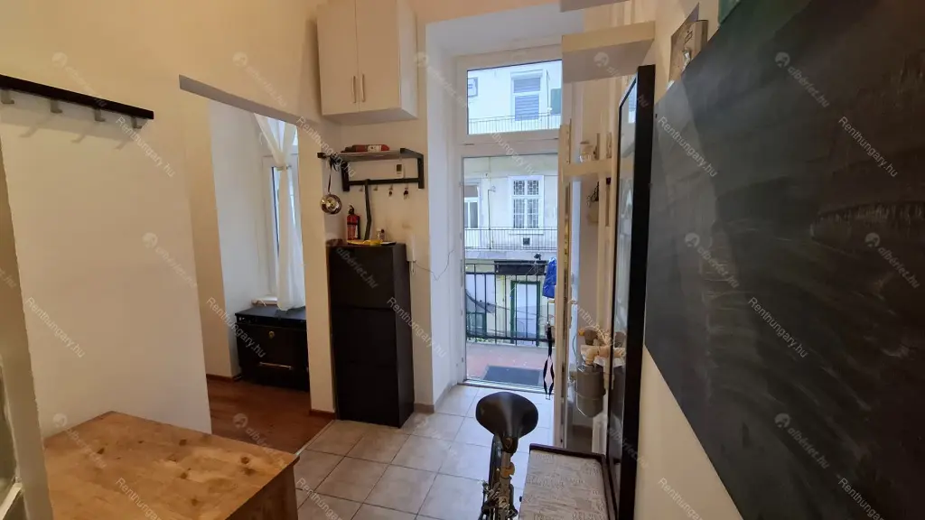 Kiadó albérlet 240000 Ft/hó áron: Budapest, VII. kerület  Holló utca. Mérete: 65 nm, 2 szobás | Alberlet.hu - 6695985