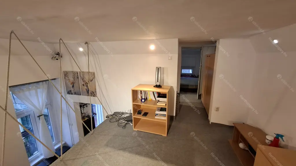 Kiadó albérlet 240000 Ft/hó áron: Budapest, VII. kerület  Holló utca. Mérete: 65 nm, 2 szobás | Alberlet.hu - 6695989