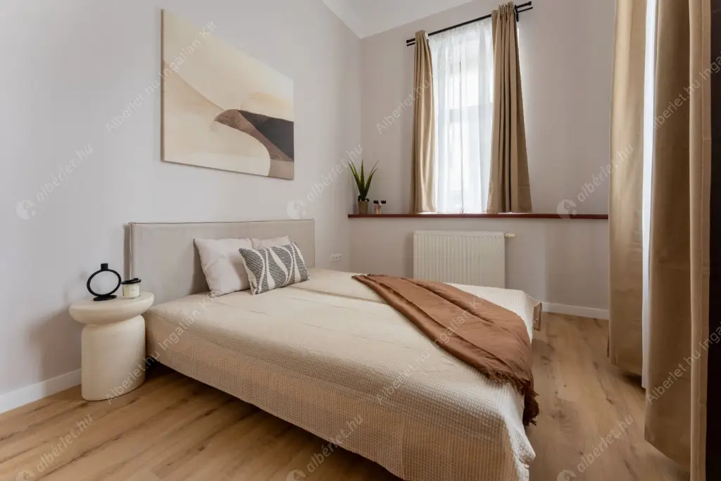 Kiadó albérlet 580000 Ft/hó áron: Budapest, VII. kerület  Holló utca. Mérete: 73 nm, 3 szobás | Alberlet.hu - 6578484