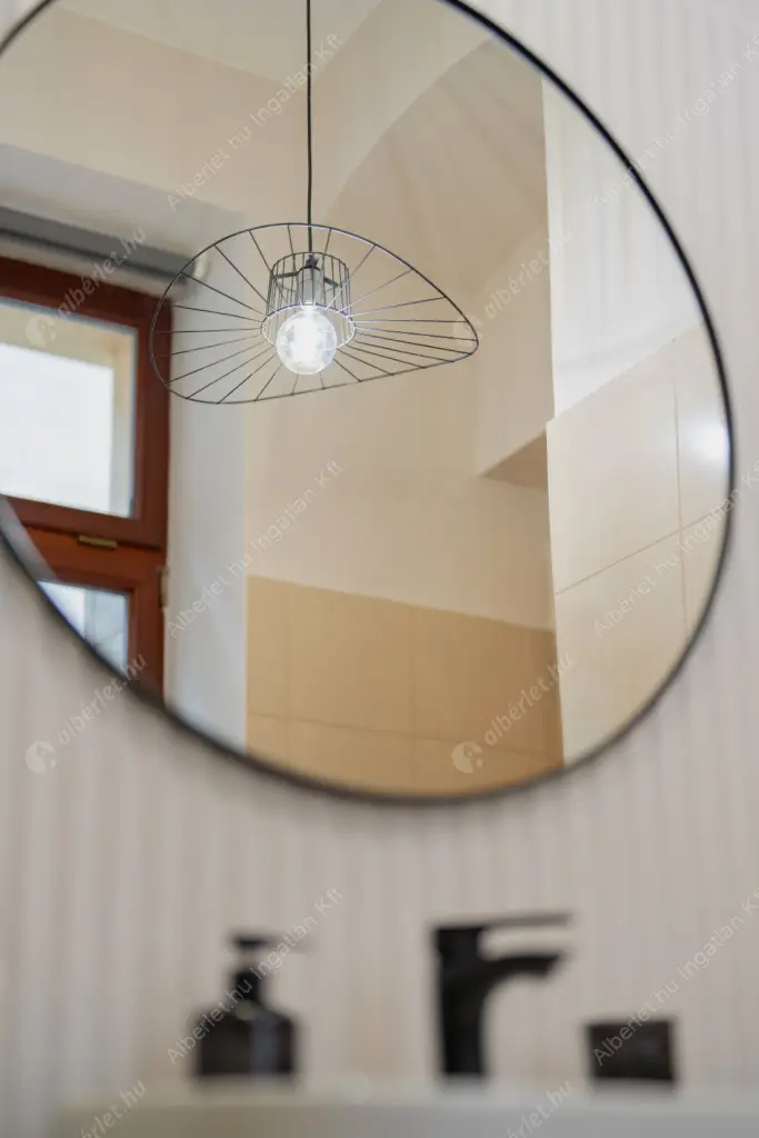 Kiadó albérlet 580000 Ft/hó áron: Budapest, VII. kerület  Holló utca. Mérete: 73 nm, 3 szobás | Alberlet.hu - 6578498