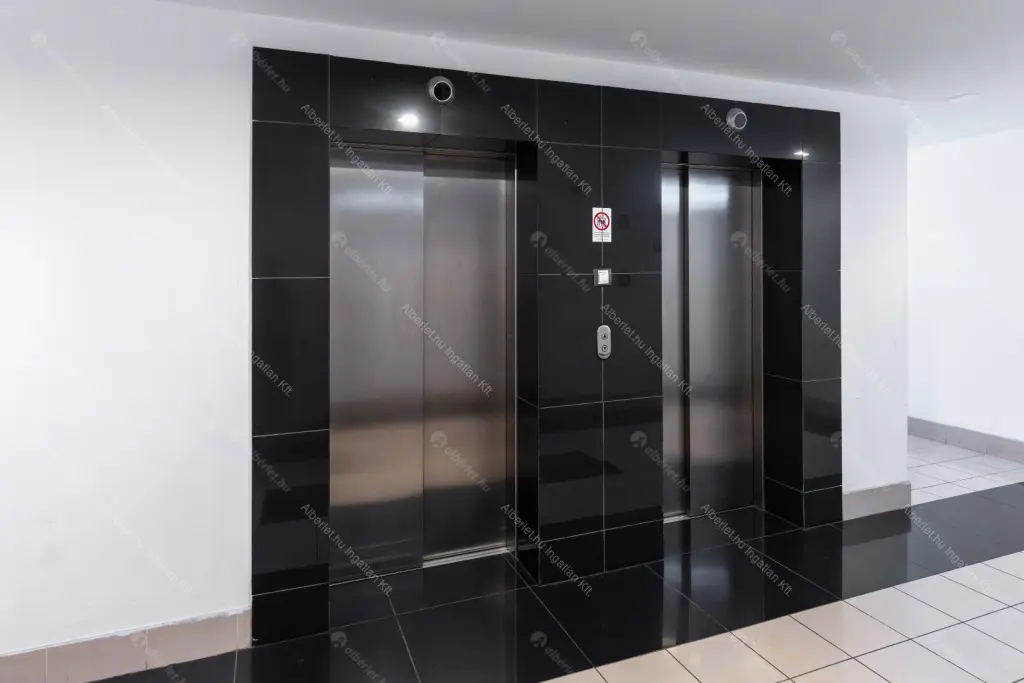 Kiadó albérlet 400000 Ft/hó áron: Budapest, VII. kerület  Holló utca. Mérete: 73 nm, 3 szobás | Alberlet.hu - 6683491