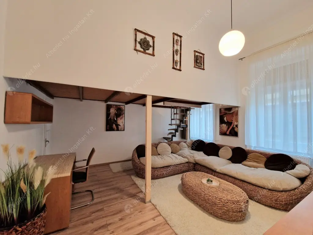 Kiadó albérlet 459000 Ft/hó áron: Budapest, VII. kerület  Huszár utca. Mérete: 80 nm, 3 szobás | Alberlet.hu - 6634094