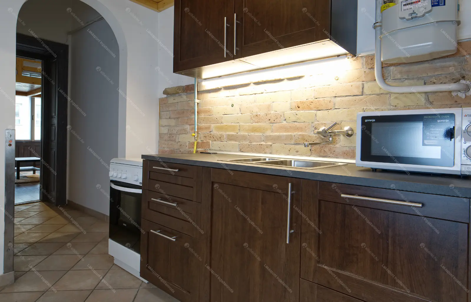 Kiadó albérlet 215000 Ft/hó áron: Budapest, VII. kerület  István út. Mérete: 35 nm, 1 szobás | Alberlet.hu - 6704576