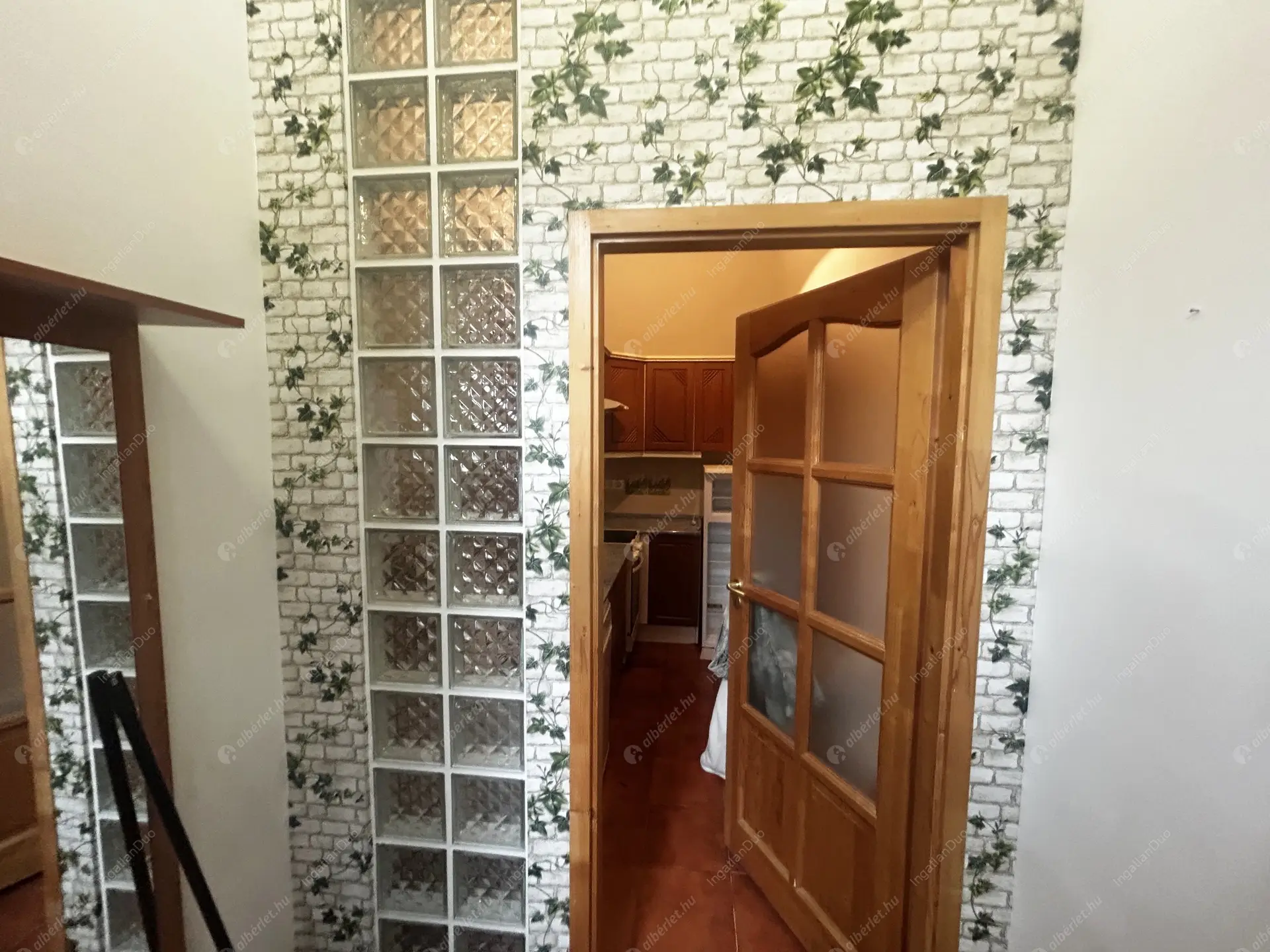 Kiadó albérlet 180000 Ft/hó áron: Budapest, VII. kerület  István út. Mérete: 40 nm, 1 szobás | Alberlet.hu - 6396148