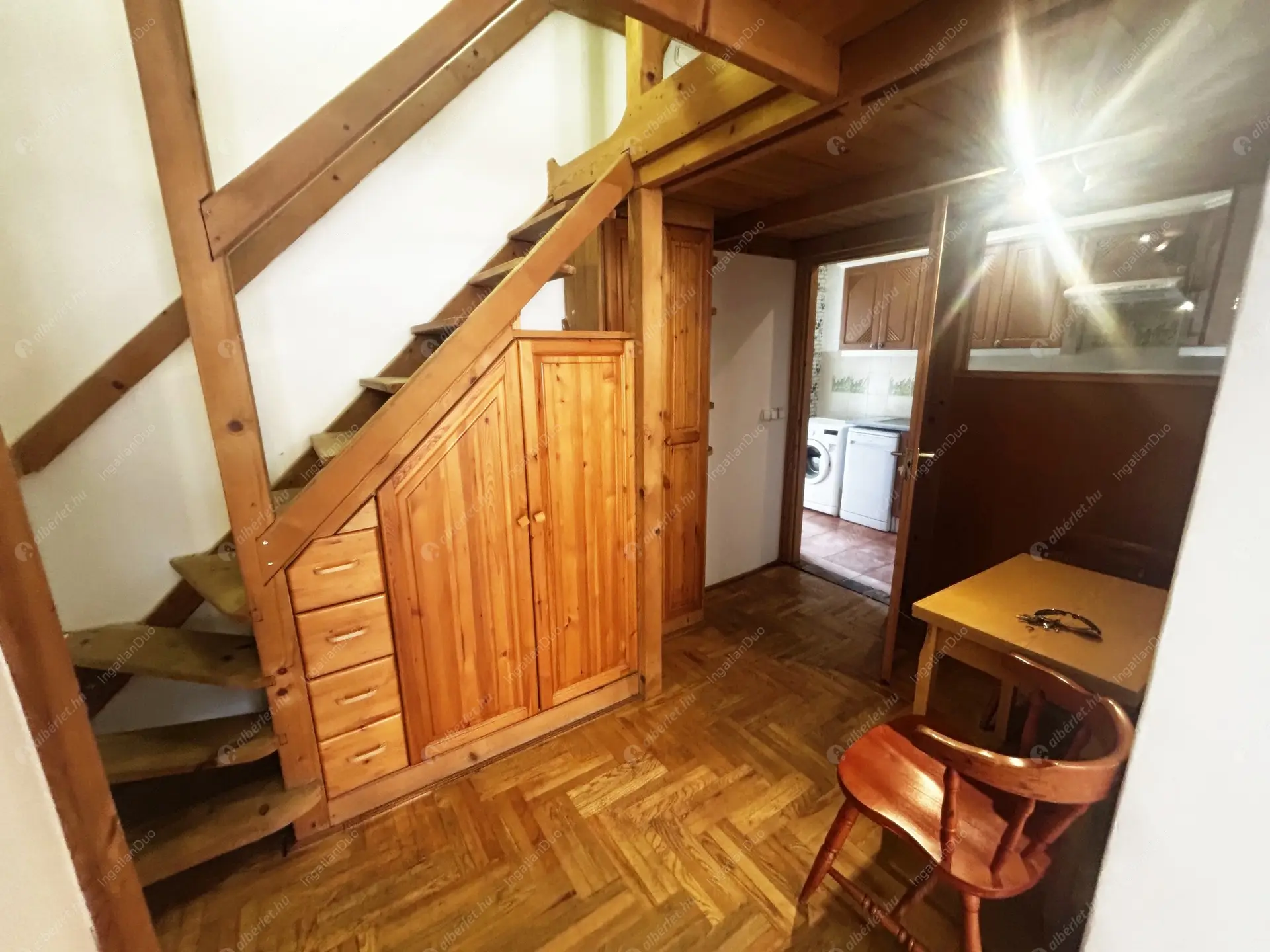 Kiadó albérlet 180000 Ft/hó áron: Budapest, VII. kerület  István út. Mérete: 40 nm, 1 szobás | Alberlet.hu - 6539412