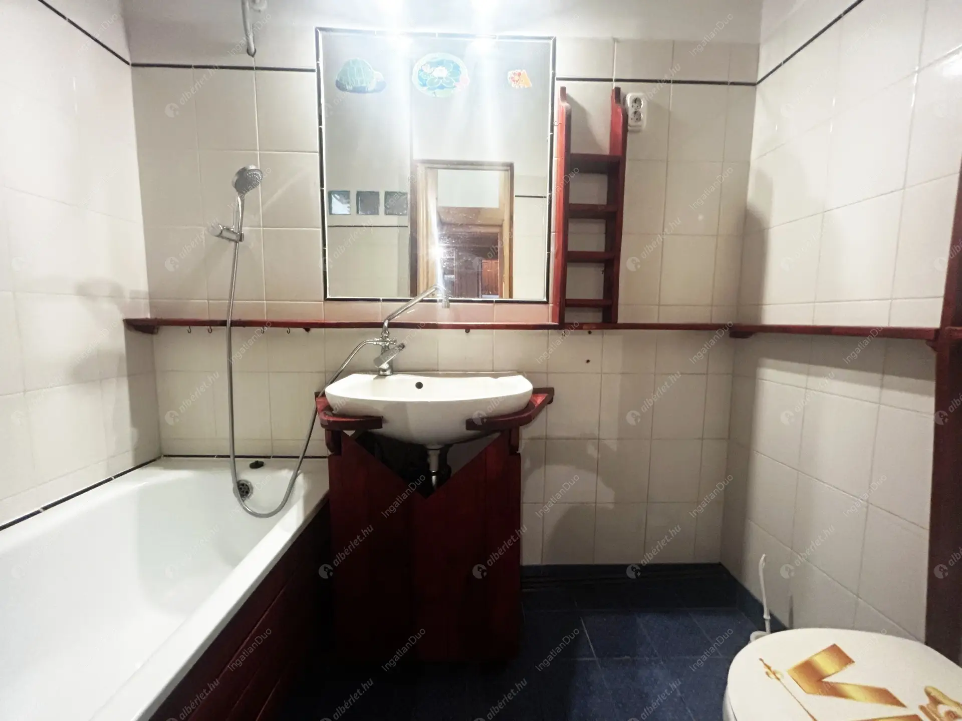 Kiadó albérlet 180000 Ft/hó áron: Budapest, VII. kerület  István út. Mérete: 40 nm, 1 szobás | Alberlet.hu - 6539416