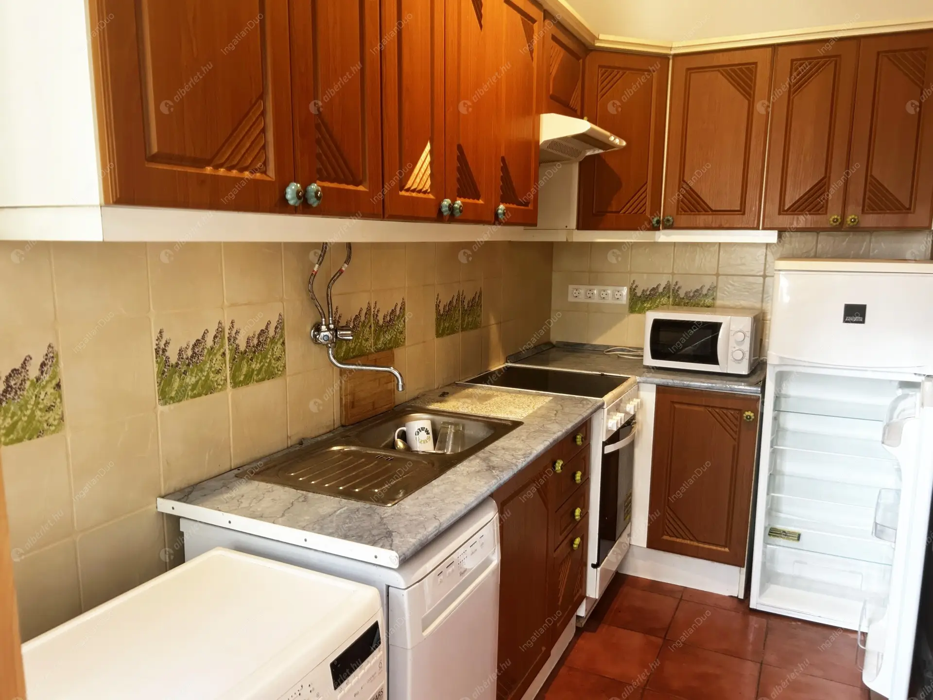 Kiadó albérlet 180000 Ft/hó áron: Budapest, VII. kerület  István út. Mérete: 40 nm, 1 szobás | Alberlet.hu - 6539424