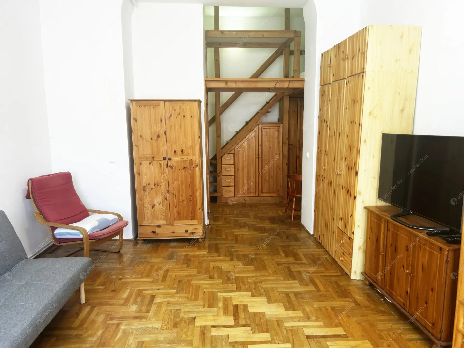 Kiadó albérlet 180000 Ft/hó áron: Budapest, VII. kerület  István út. Mérete: 40 nm, 1 szobás | Alberlet.hu - 6539431