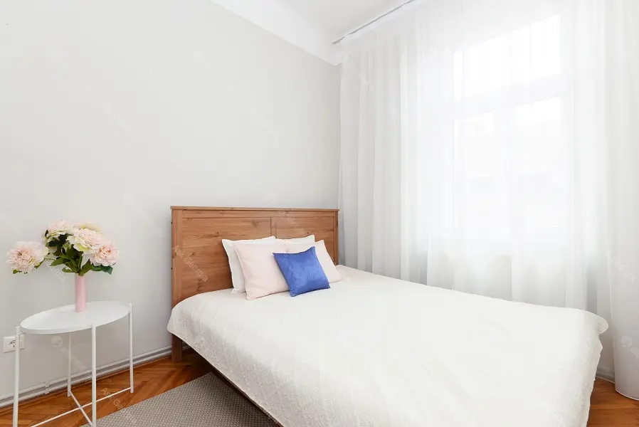 Kiadó albérlet 250000 Ft/hó áron: Budapest, VII. kerület  István út. Mérete: 70 nm, 2 szobás | Alberlet.hu - 5318740