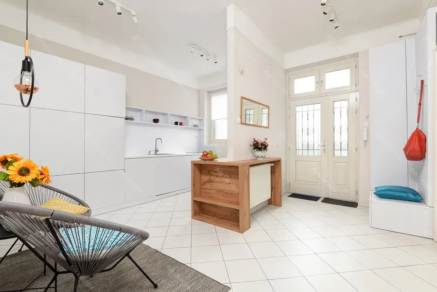 Kiadó albérlet 250000 Ft/hó áron: Budapest, VII. kerület  István út. Mérete: 70 nm, 2 szobás | Alberlet.hu - 5318747