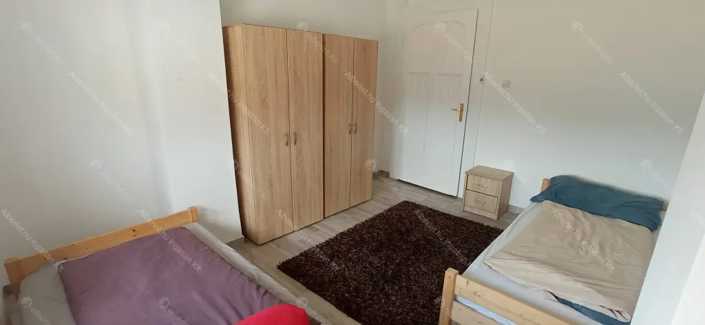 Kiadó albérlet 960000 Ft/hó áron: Budapest, VII. kerület  István utca. Mérete: 110 nm, 3 szobás | Alberlet.hu - 6676019