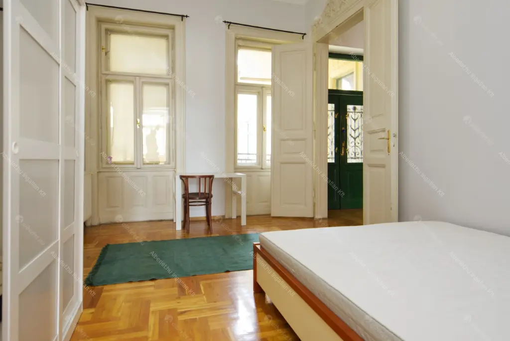 Kiadó albérlet 400000 Ft/hó áron: Budapest, VII. kerület  István utca. Mérete: 136 nm, 4 szobás | Alberlet.hu - 6707607