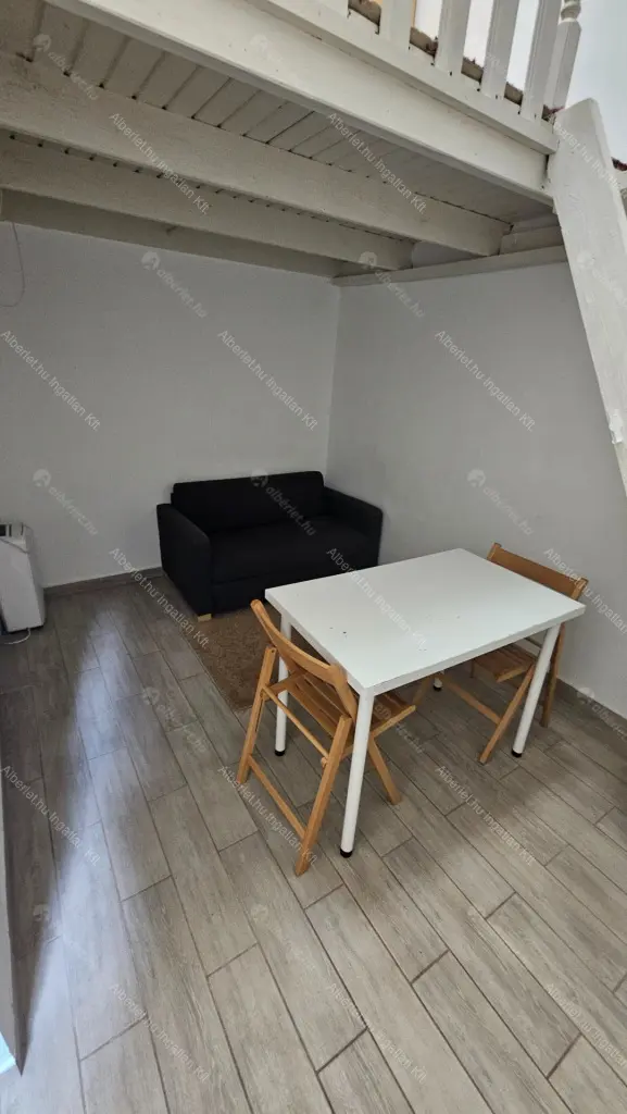 Kiadó albérlet 160000 Ft/hó áron: Budapest, VII. kerület  István utca. Mérete: 27 nm, 1 szobás | Alberlet.hu - 6671961