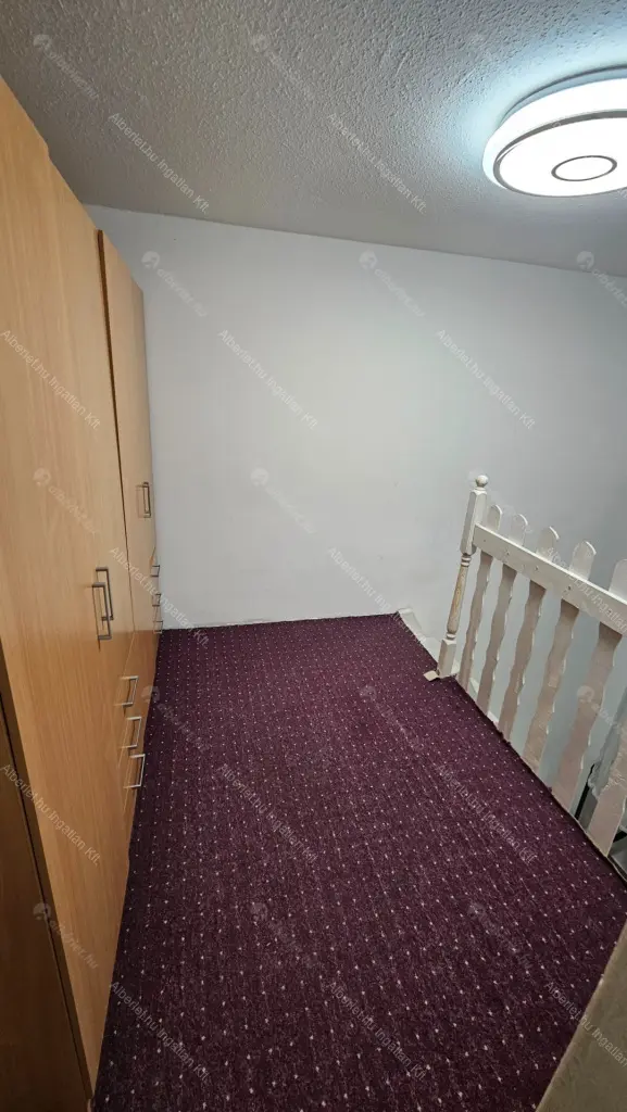 Kiadó albérlet 160000 Ft/hó áron: Budapest, VII. kerület  István utca. Mérete: 27 nm, 1 szobás | Alberlet.hu - 6671965